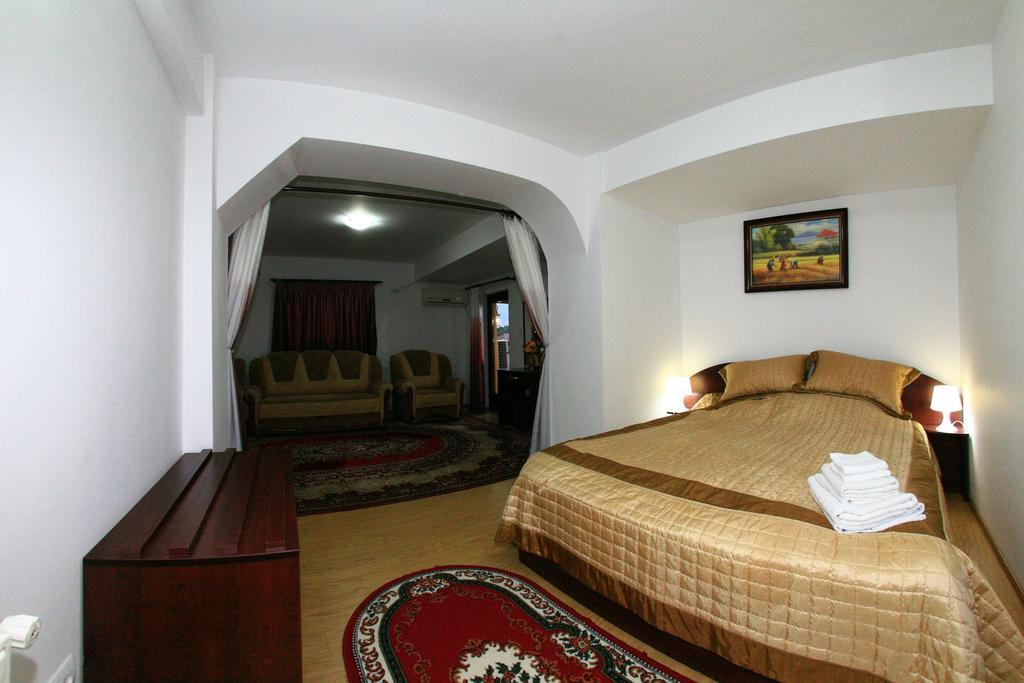 Pensiunea Elena Hotel Târgu Ocna Room photo